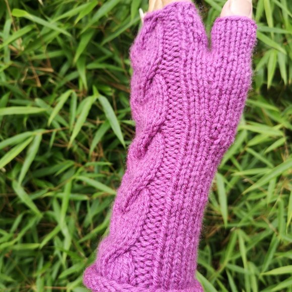 Pink Grape Soda HandKnit Fingerless Texting Gloves Mittens Arm Warmer - Picture 4 of 6